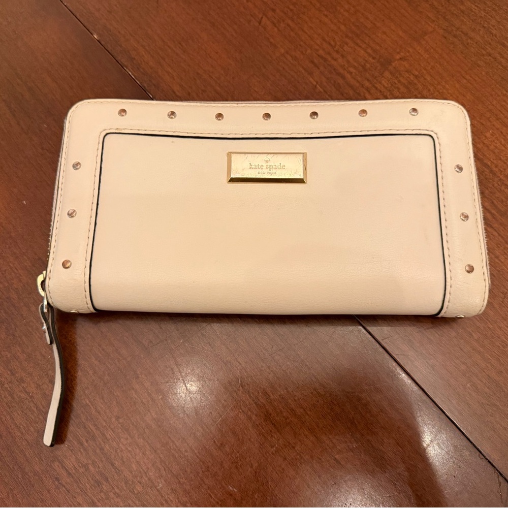 Kate Spade Blush Pink cream Leather Zip Wallet with Gold Hardware